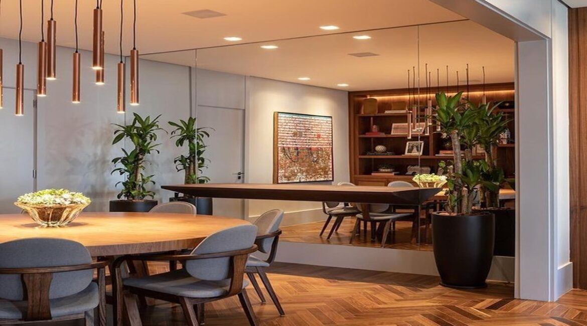 dining room interior designer